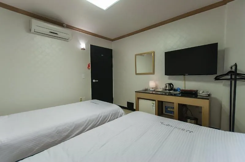 Jj Inn Busan Hotel